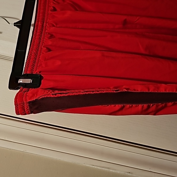 ENS SHORTS - Picture 2 of 4